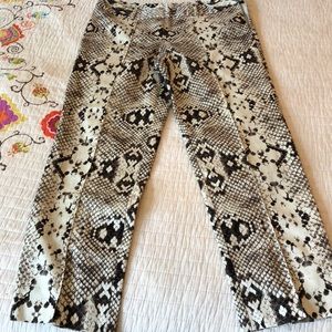 Snake is IN! Snake print pants size 4